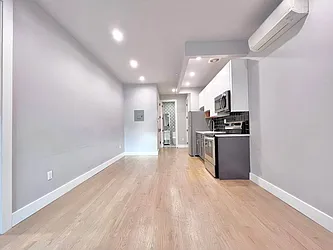 Rented by Doorway NYC, LLC