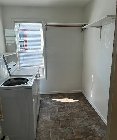 1205 E Maple St — Photo 21