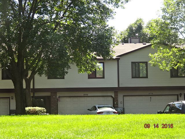 1st image of 8819 Maplebrook Ct N