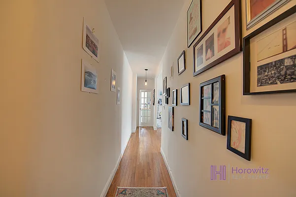 Sold by Horowitz Real Estate | media 6