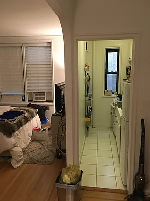 Rented by J. Brett Realty | media 21