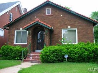 8607 Park Ln, Saint Louis, MO