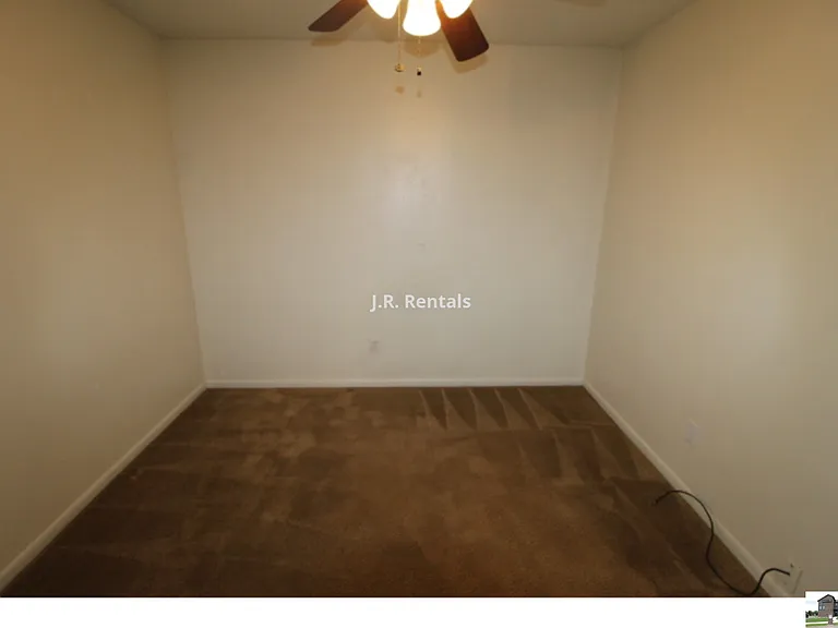 703 Traci Dr — Photo 21