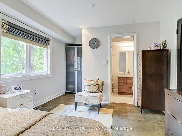 15C Alcorn Ave — Photo 19