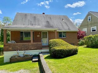 353 Whittier Dr, Pittsburgh, PA 15235