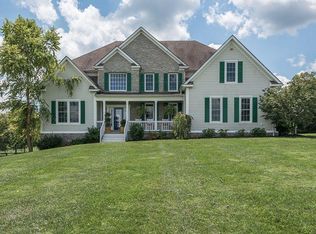 1025 Elkin Station Rd, Winchester, KY 40391