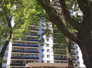 2550 Kingston Road, Toronto, ON M1M 1L7