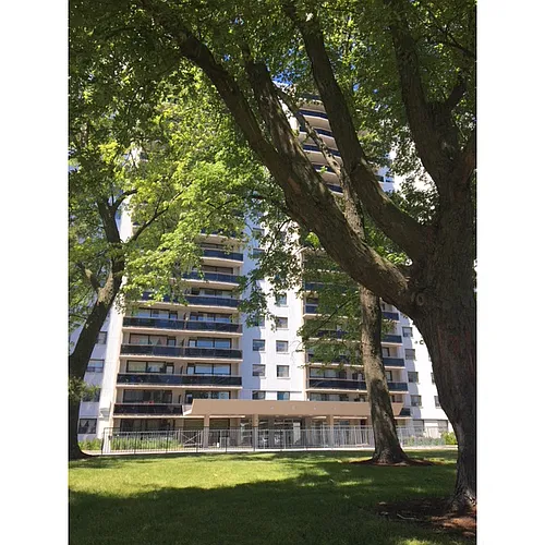 2550 Kingston Rd Photo 1