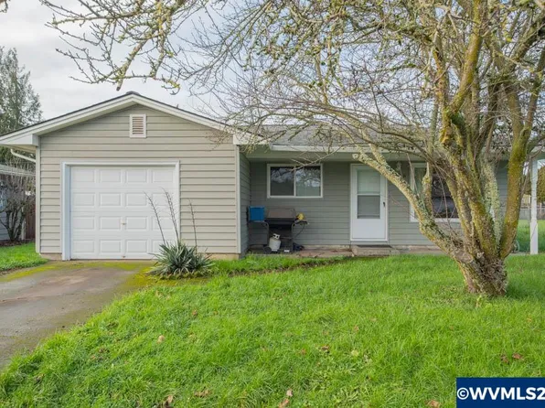 2428 Hill St SE, Albany, OR 97322