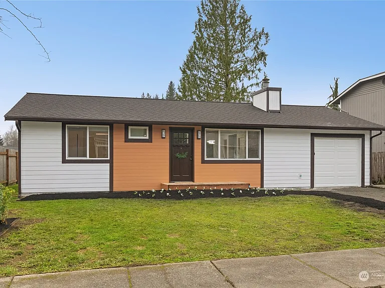 2214 185th Pl SE — Photo 3
