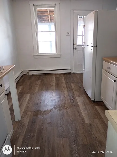 2 bed, $1,200 — Photo 2