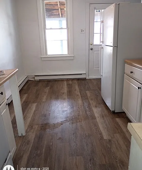 905 Brock St — Photo 2
