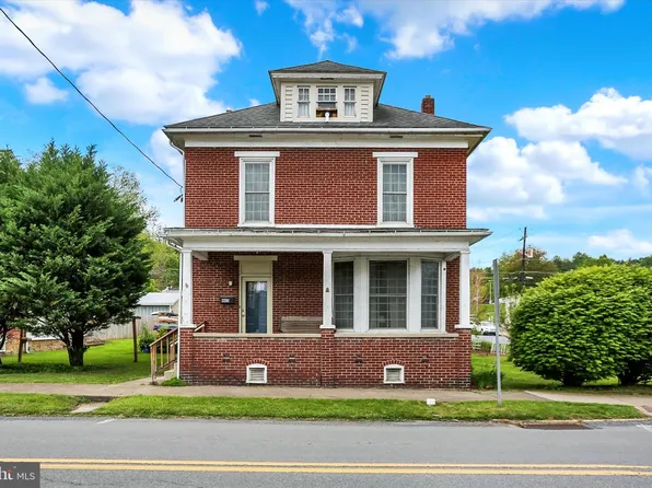 465 N 4th St, Newport, PA 17074