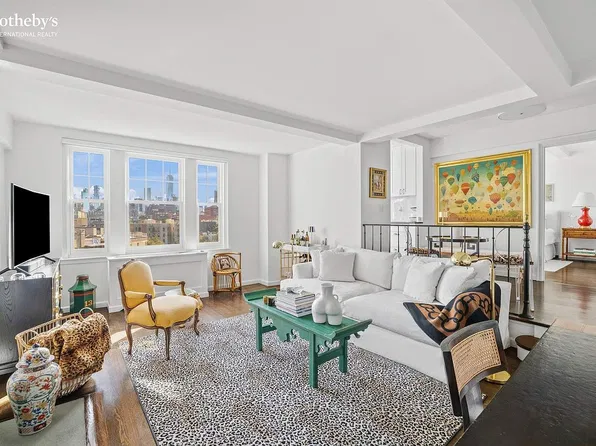 299 W 12th St APT 9F, New York, NY 10014