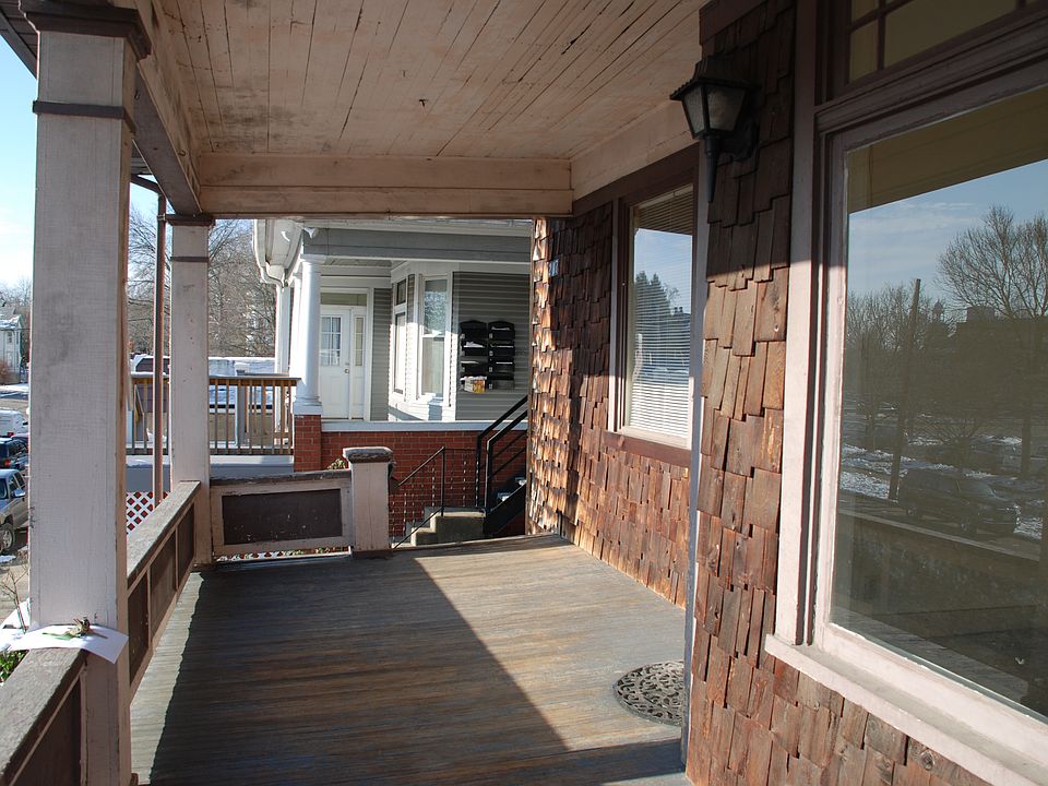 Front porch looking left.