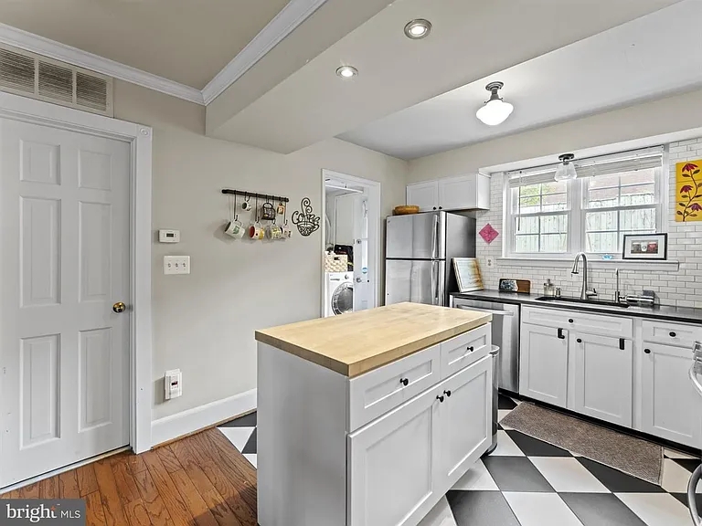 3812 Keller Ave — Photo 17