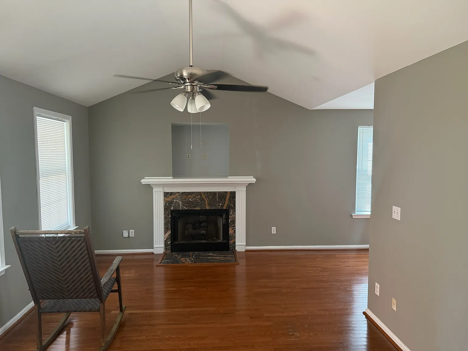 3 bed, 1174 sqft, $1,200 — Photo 3