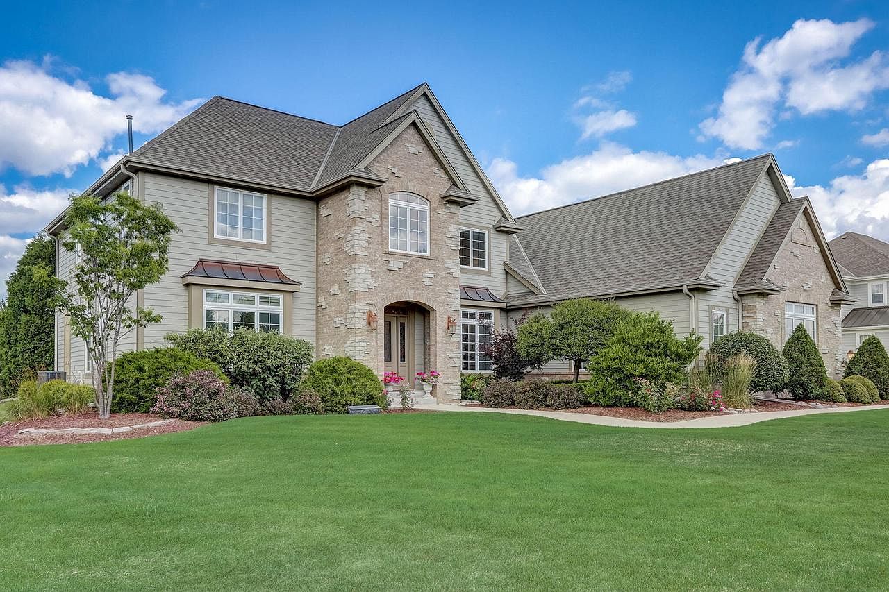 N37W23510 Broken Hill CIRCLE SOUTH South, Pewaukee, WI 53072 Zillow