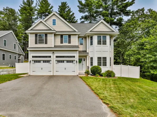 16 Sadie Ln, Methuen, MA 01844