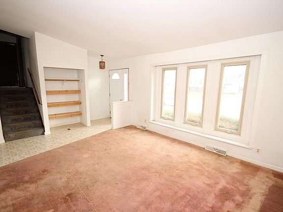 3rd image of 8645 South Riverton ROAD