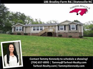 186 Bradley Farm Rd, Statesville, NC 28625