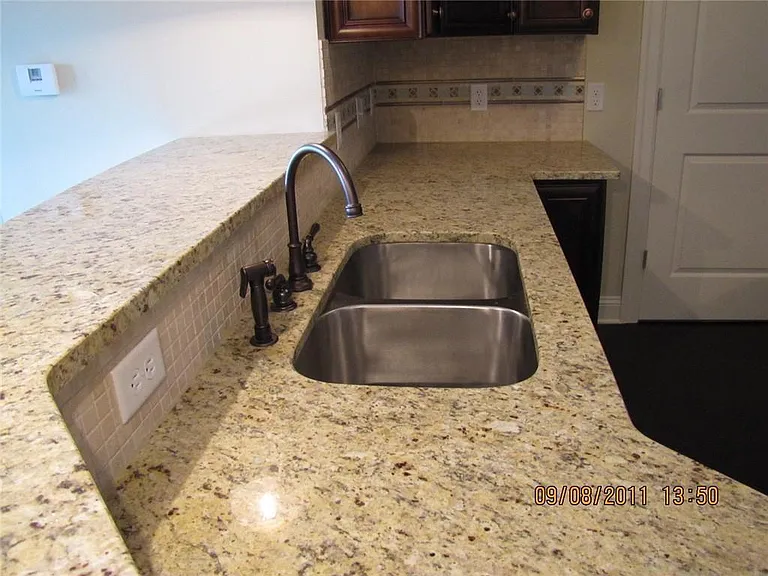 901 Abernathy Rd — Photo 20