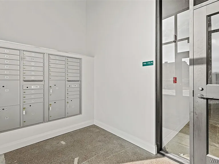 1786 Main St #103 — Photo 10
