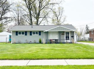 2048 E 37th St, Lorain, OH 44055