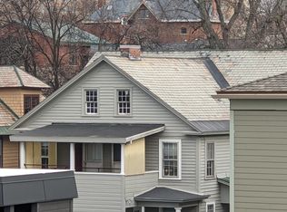 91 S Willard St #A, Burlington, VT 05401