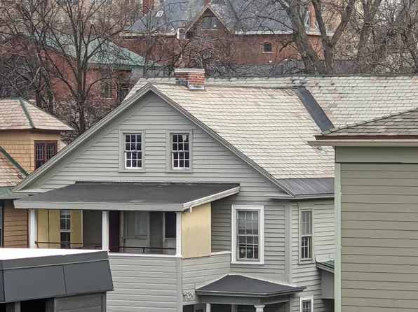 91 S Willard St #A, Burlington, VT 05401