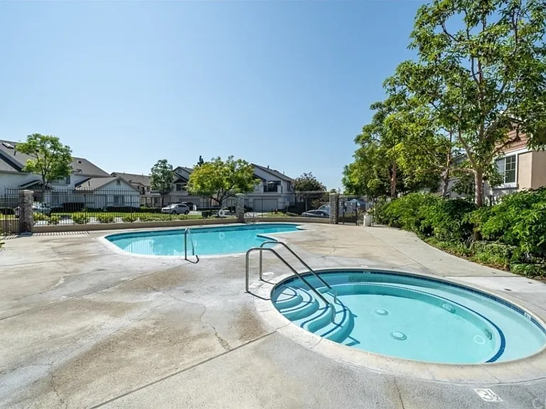 3435 E Salisbury Cir #A — Photo 15
