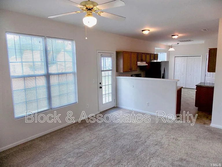 201 Capello Ct — Photo 7