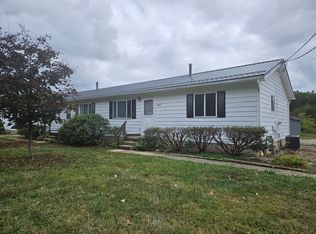 3944 Summit Rd, Ravenna, OH 44266