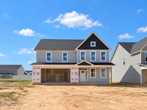 154 Pink Poplar Place, Raeford, NC 28376