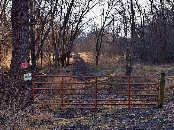 4th image of 1 Edgerton Junction Rd