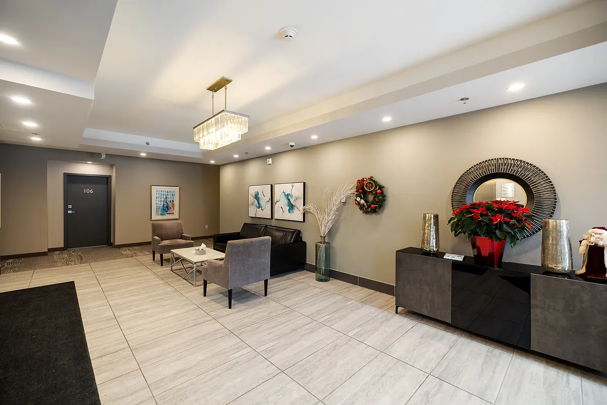 Building Photo - 70 Philip Lee Dr #200