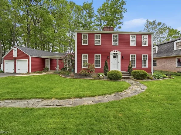 1776 Amarillo St NW, North Canton, OH 44720