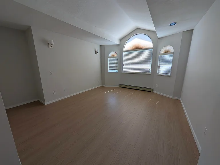 7 Thornhill Dr — Photo 21