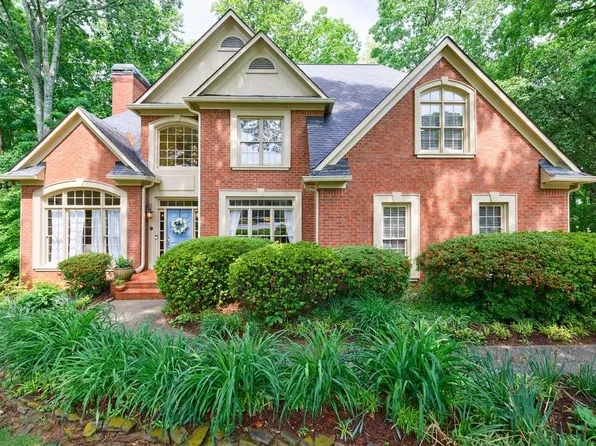 745 Devon Hill Ct, Roswell, GA 30075