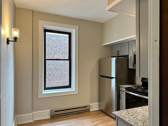 2nd image of 1026 W Turner St