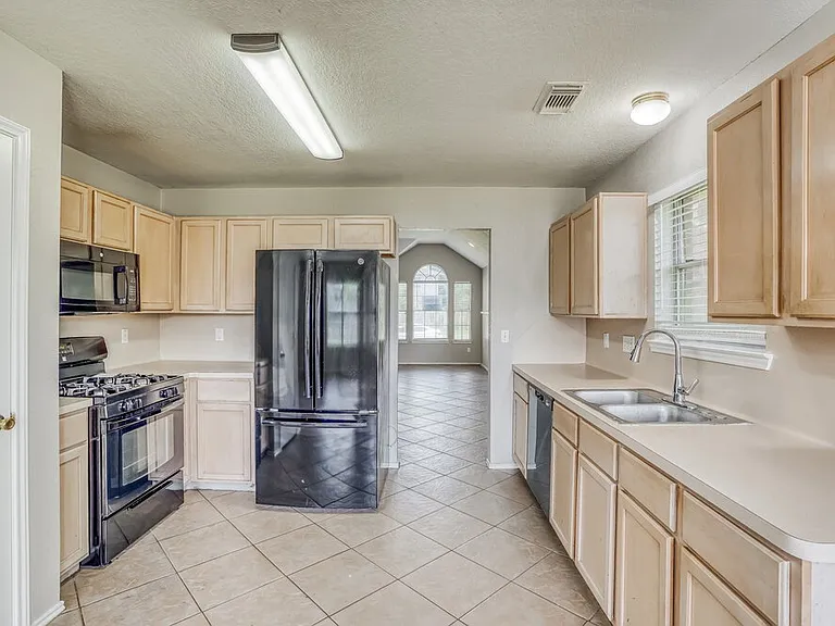 3605 Teal Glen St — Photo 8