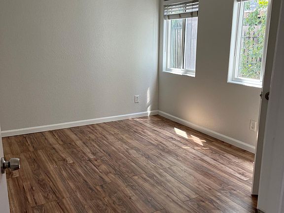 2nd image of 1072 Laguna Ave #0