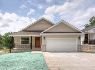 2006 E Quincy St, Joplin, MO 64801