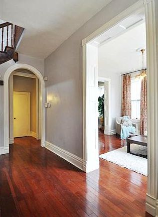 5th image of 3235 Geyer Ave