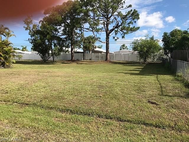 2nd image of 18 Royal Cove Dr
