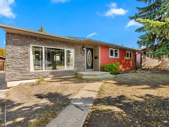 3313 SW 53rd Ave, Lloydminster, AB T9V 1H1