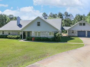 2778 Grangeway Rd, Marshall, TX 75672
