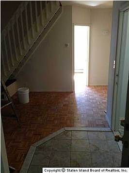 5th image of 83 Bodine St