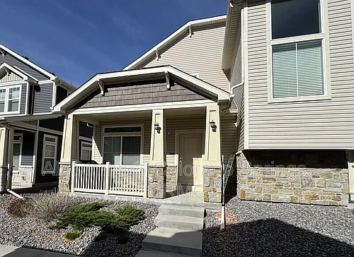 6463 Crossdrum Point Photo 1