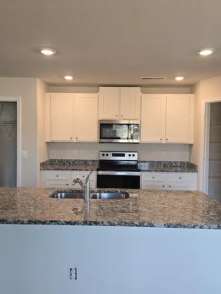4715 Hazelburn Dr — Photo 19
